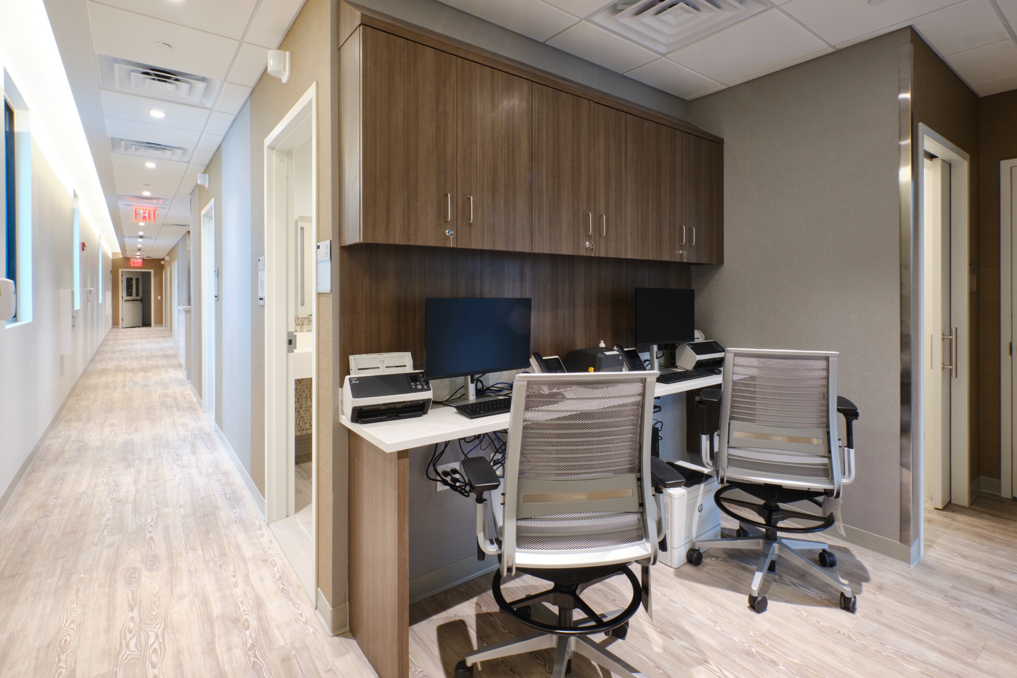 Medical assistant station