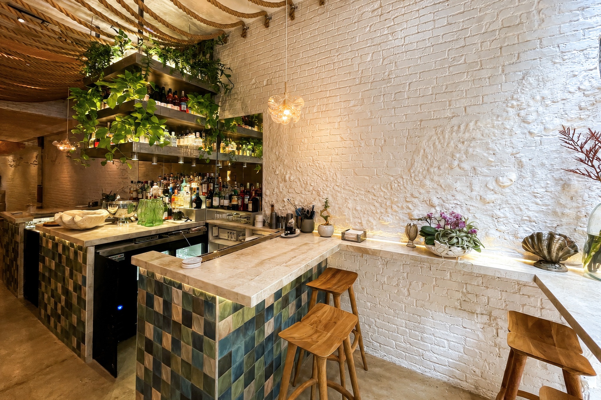 Bar detail