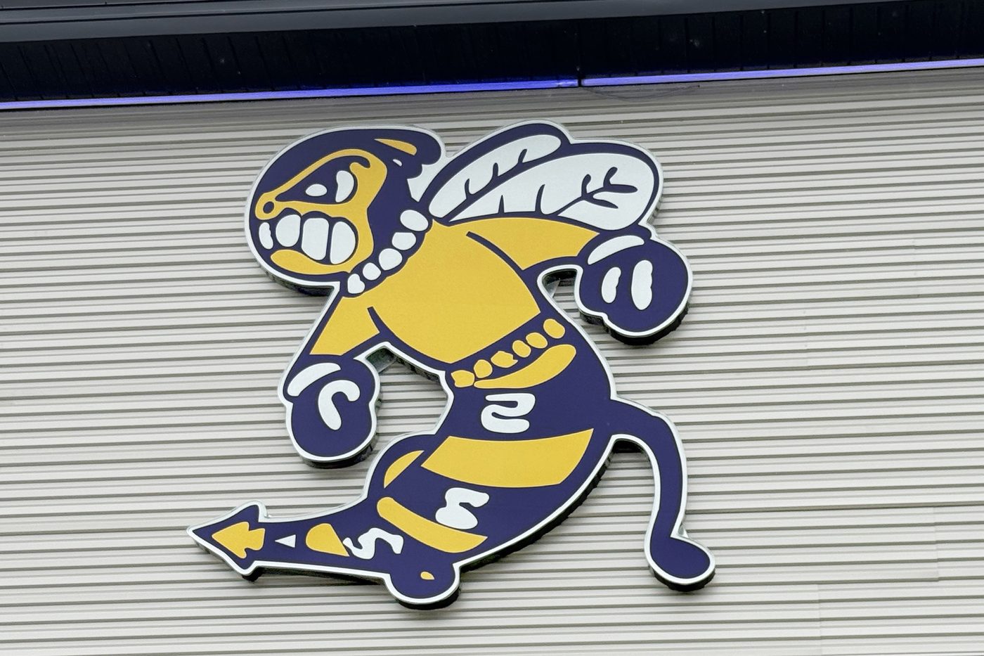Close view of the illuminated Yellow Jackets mascot